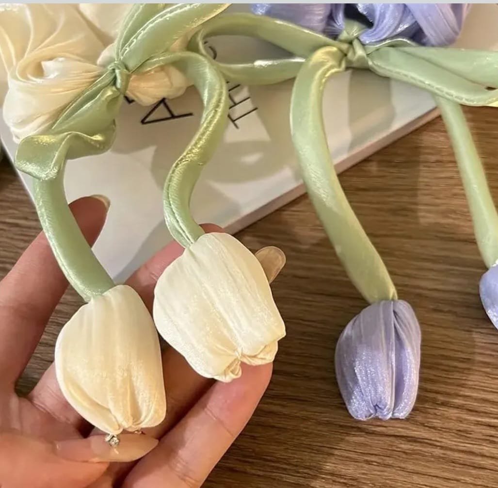 cute tulip scrunchies 